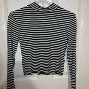 cropped long sleeve